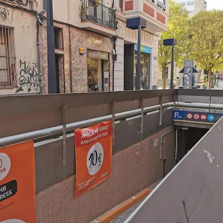 Dos Dobles En Apartamento Confortable * 略夫雷加特河畔奥斯皮塔莱特