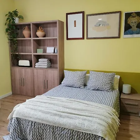 Dos Dobles En Apartamento Confortable * Оспиталет-де-Льобрегат