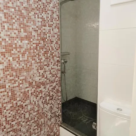 Dos Dobles En Apartamento Confortable Проживание в семье *