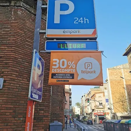 Dos Dobles En Apartamento Confortable Проживание в семье *