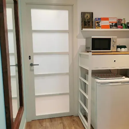 Dos Dobles En Apartamento Confortable Проживание в семье Оспиталет-де-Льобрегат